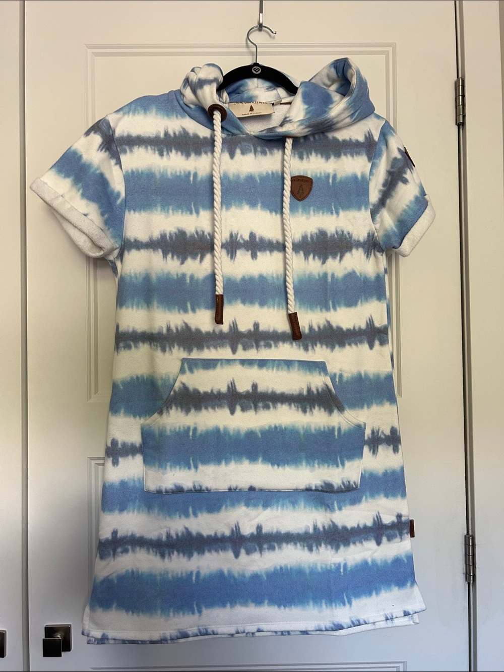 Wanakome Blue & White Tie-Dye Hooded Casual Dress